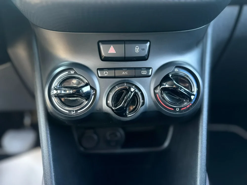 Peugeot 2008 1,2 e-VTi - Image 3