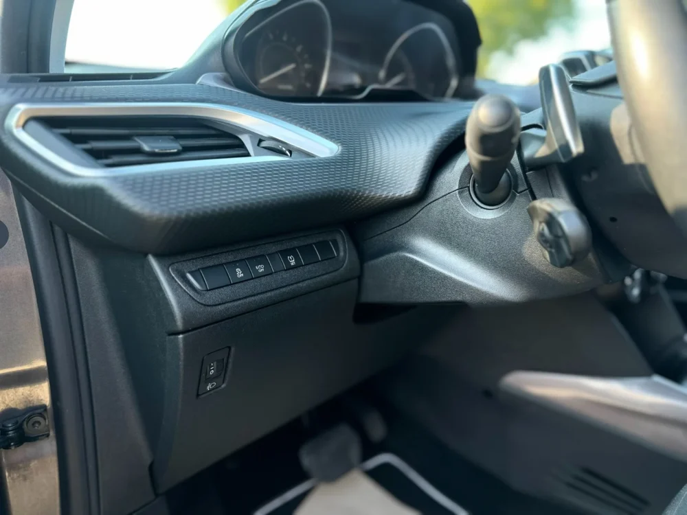 Peugeot 2008 1,2 e-VTi - Image 4