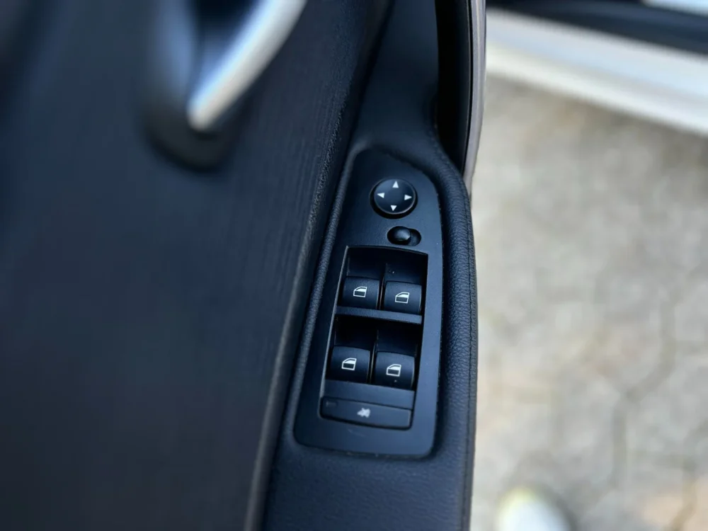 BMW 116d 2,0 - Image 7