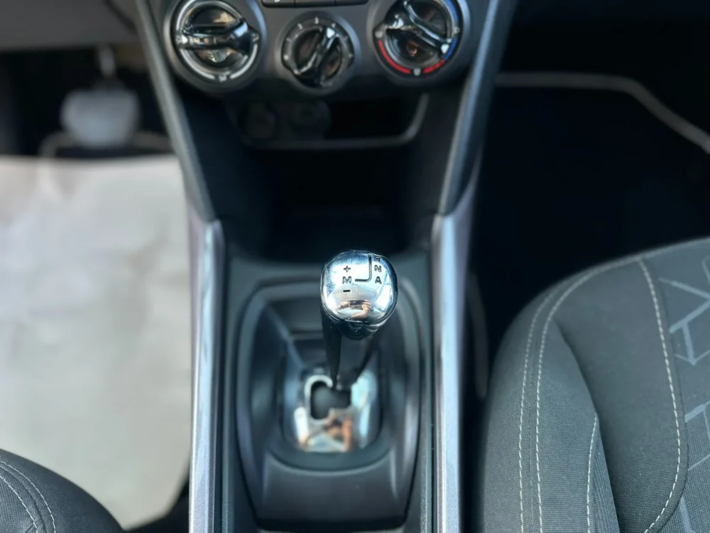 Peugeot 2008 1,2 e-VTi - Image 5