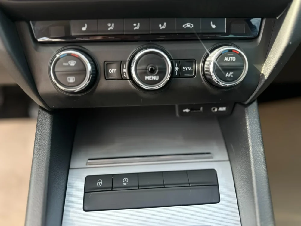 Skoda Octavia 1,4 TSi - Image 2