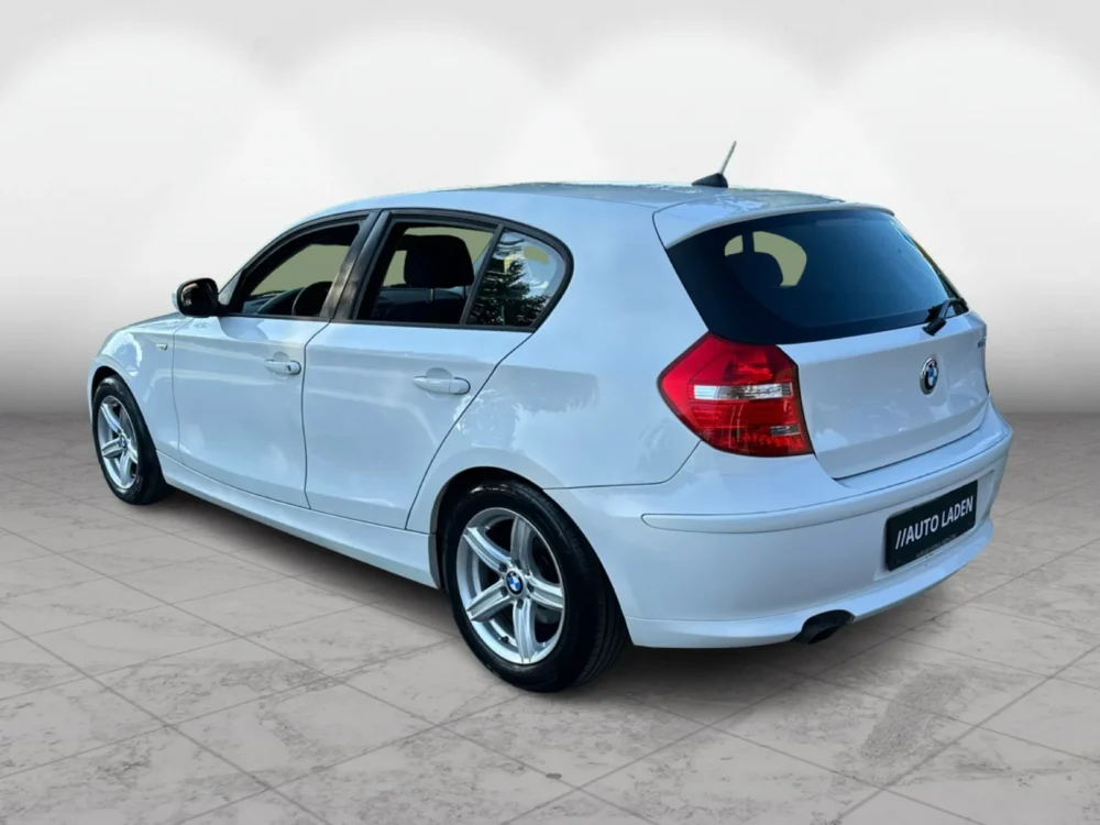 BMW 116d 2,0 - Image 9