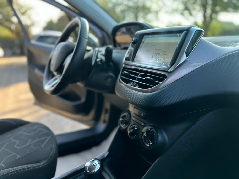 Peugeot 2008 1,2 e-VTi - Image 12