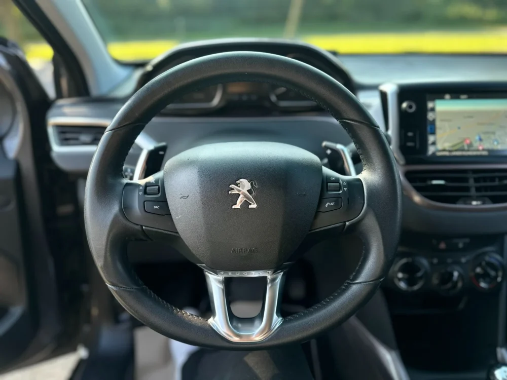 Peugeot 2008 1,2 e-VTi - Image 13