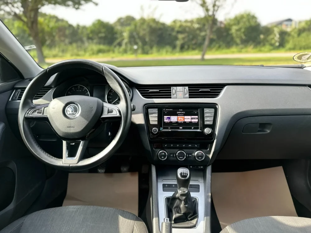 Skoda Octavia 1,4 TSi - Image 10