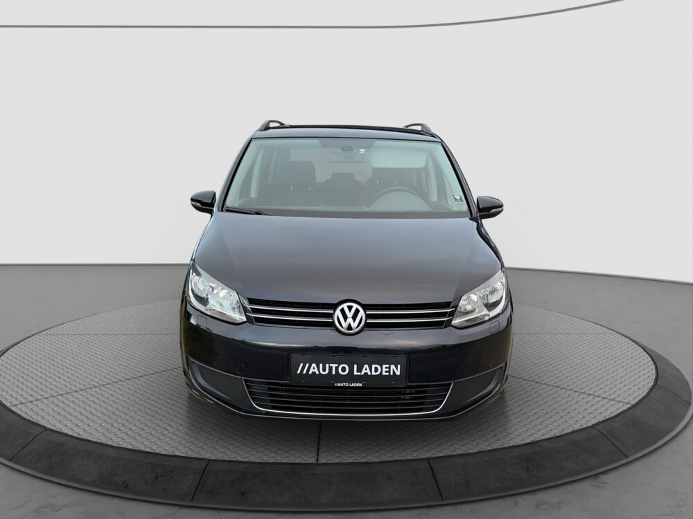 VW Touran 1,6 TDi 105 Comfortline DSG BMT 7prs 5d - Image 2