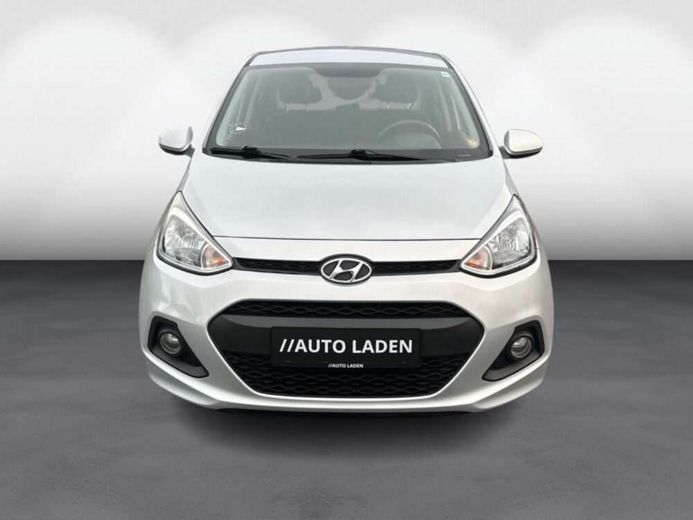 Hyundai i10 1,0 Go Air 5d - Image 2