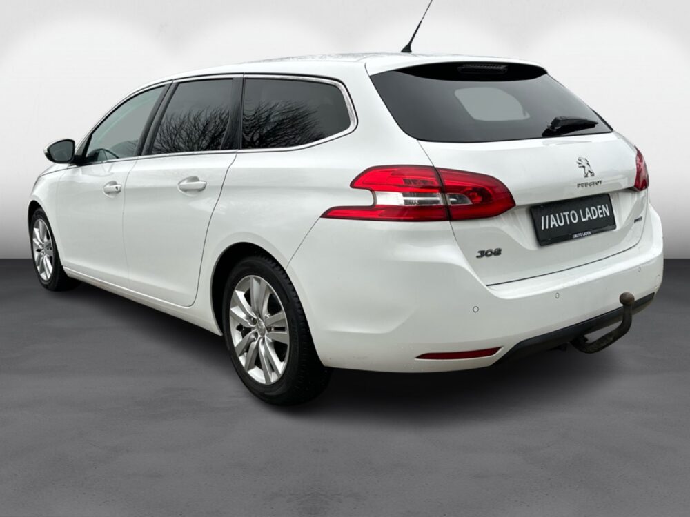 Peugeot 308 1,6 BlueHDi 120 Style SW 5d - Image 4