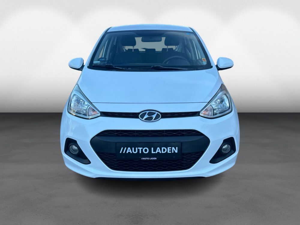Hyundai i10 1,0 Go 5d - Image 2