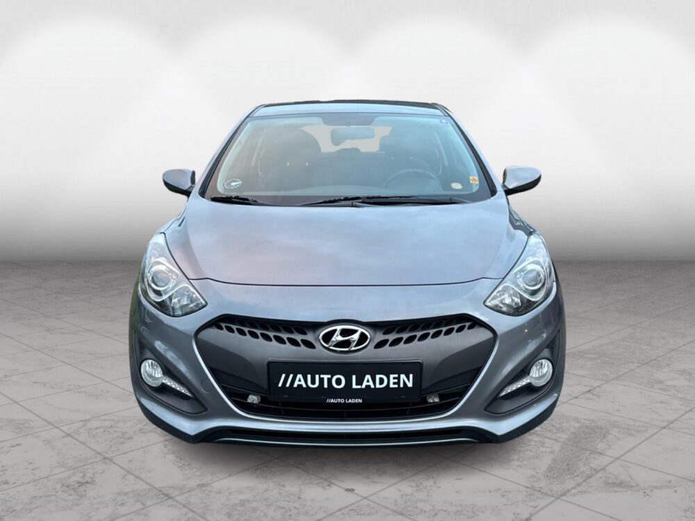 Hyundai i30 1,4 CVVT Classic 3d - Image 2