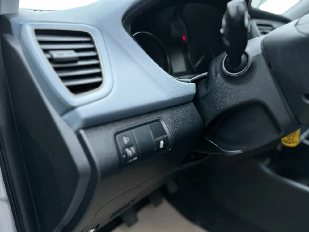 Hyundai i20 1,25 Move 5d - Image 10