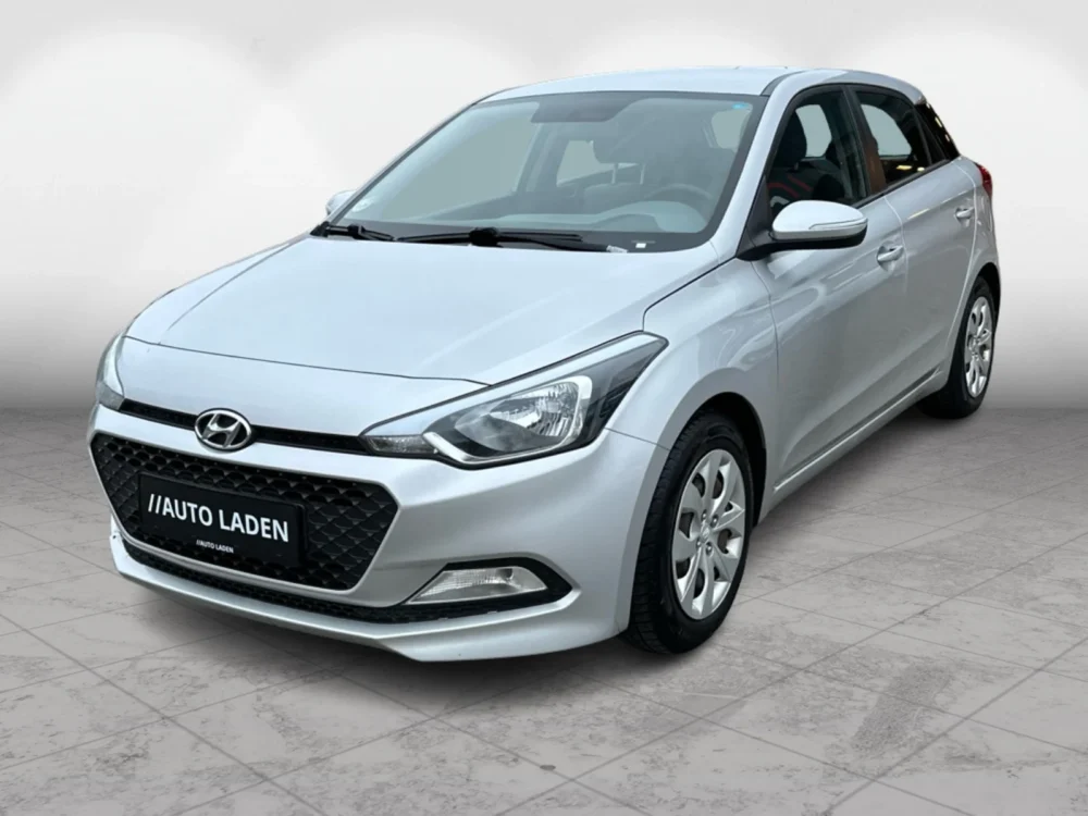 Hyundai i20 1,25 Move 5d