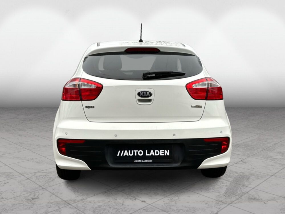 Kia Rio 1,2 CVVT Attraction 5d - Image 4